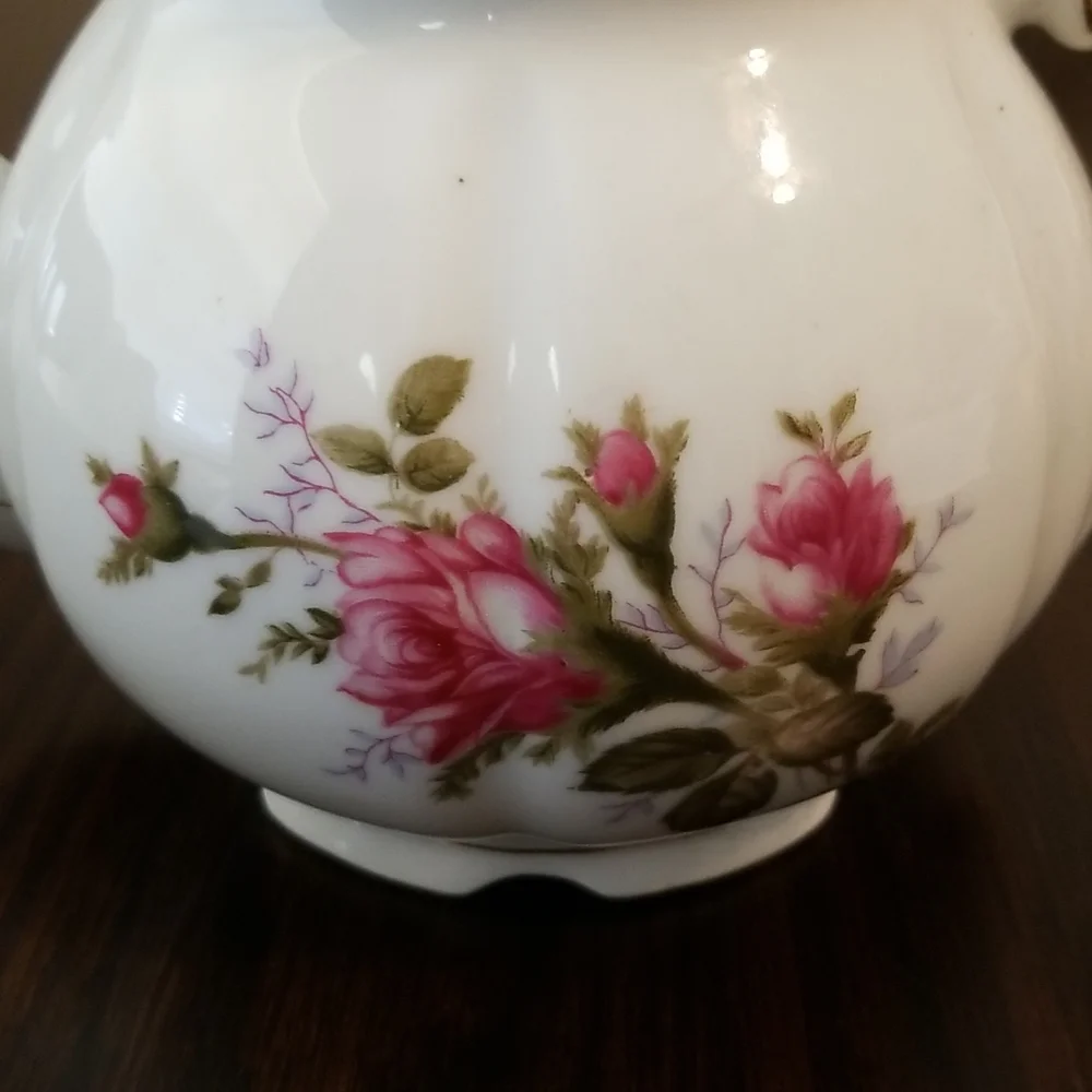 3pc Porcelain Tea Set - Picture 7 of 16